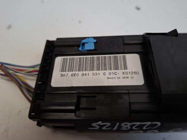 bontott AUDI A4 B7 Világítás Kapcsoló