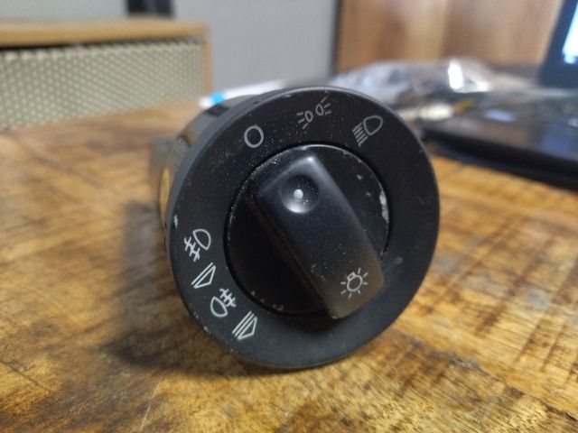 bontott AUDI A4 B7 Világítás Kapcsoló