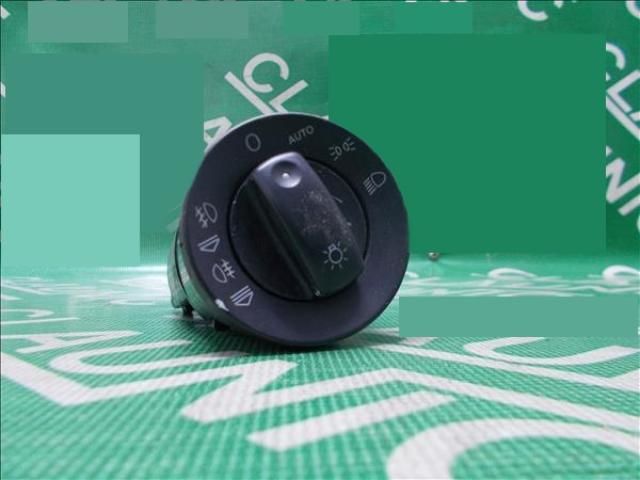 bontott AUDI A4 B7 Világítás Kapcsoló