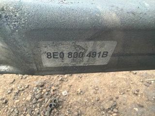 bontott AUDI A4 B7 Vonóhorog