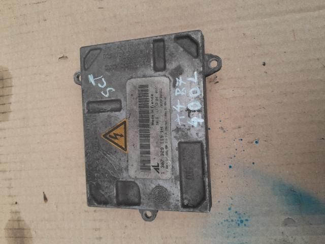 bontott AUDI A4 B7 Xenon Trafó