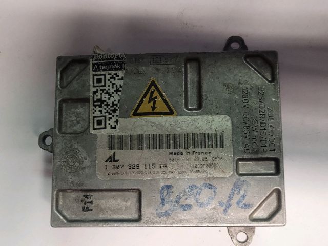 bontott AUDI A4 B7 Xenon Trafó