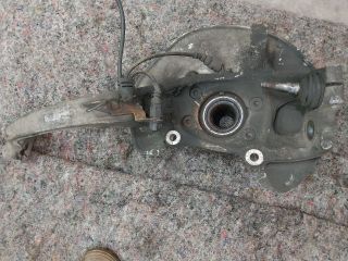 bontott AUDI A4 B8 Bal első Csonkállvány Kerékaggyal