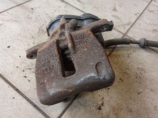 bontott AUDI A4 B8 Bal hátsó Féknyereg Munkahengerrel