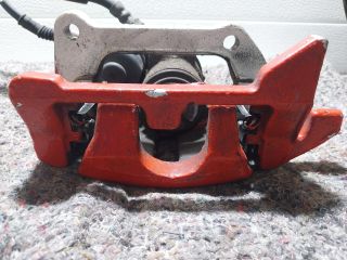 bontott AUDI A4 B8 Bal hátsó Féknyereg Munkahengerrel