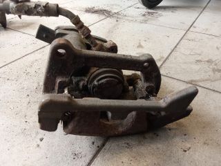 bontott AUDI A4 B8 Bal hátsó Féknyereg Munkahengerrel