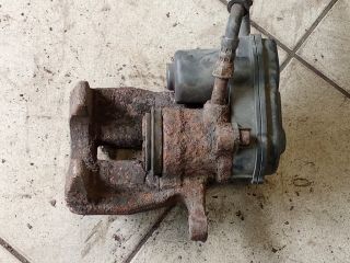 bontott AUDI A4 B8 Bal hátsó Féknyereg Munkahengerrel