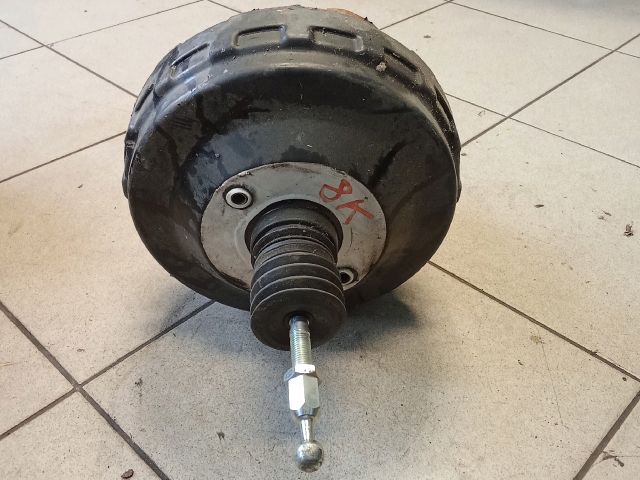 bontott AUDI A4 B8 Fékrásegítő