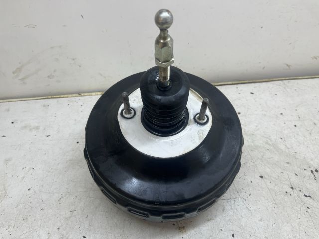 bontott AUDI A4 B8 Fékrásegítő