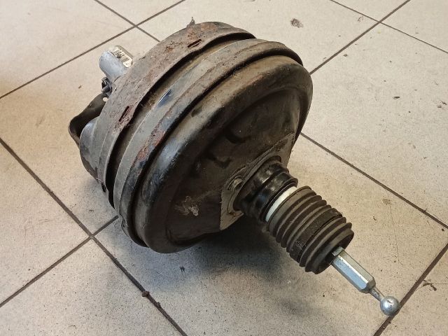 bontott AUDI A4 B8 Fékrásegítő