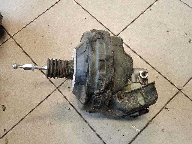 bontott AUDI A4 B8 Fékrásegítő