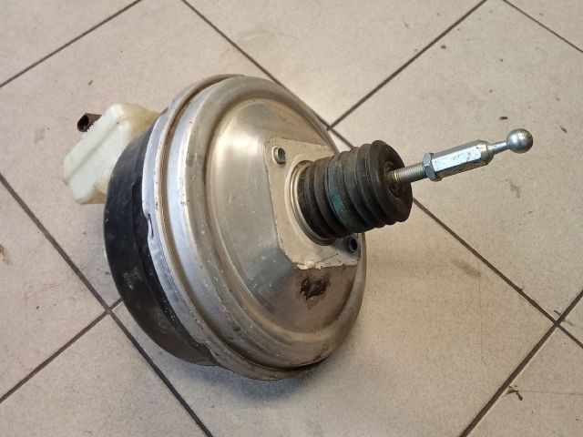 bontott AUDI A4 B8 Fékrásegítő