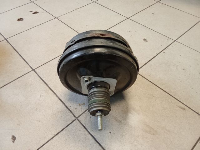 bontott AUDI A4 B8 Fékrásegítő