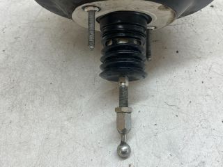 bontott AUDI A4 B8 Fékrásegítő