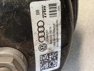 bontott AUDI A4 B8 Fékrásegítő