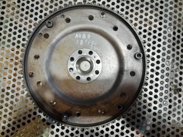 bontott AUDI A4 B8 Fogaskoszorú