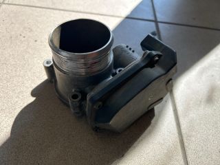 bontott AUDI A4 B8 Fojtószelep (Elektromos)