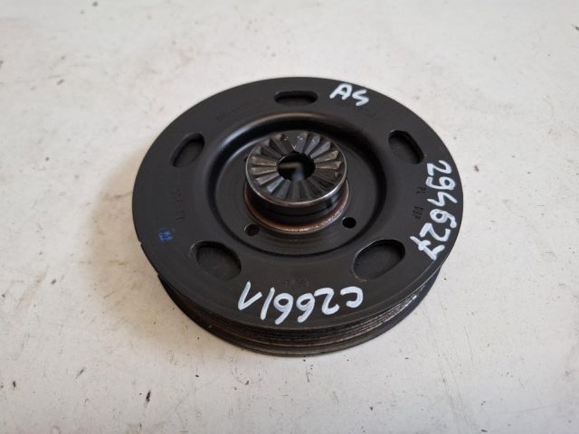 bontott AUDI A4 B8 Főtengely Szíjtárcsa