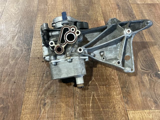 bontott AUDI A4 B8 Generátor Tartó Bak