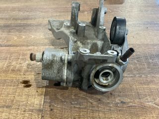 bontott AUDI A4 B8 Generátor Tartó Bak