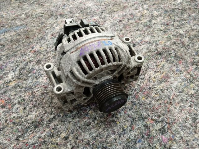 bontott AUDI A4 B8 Generátor