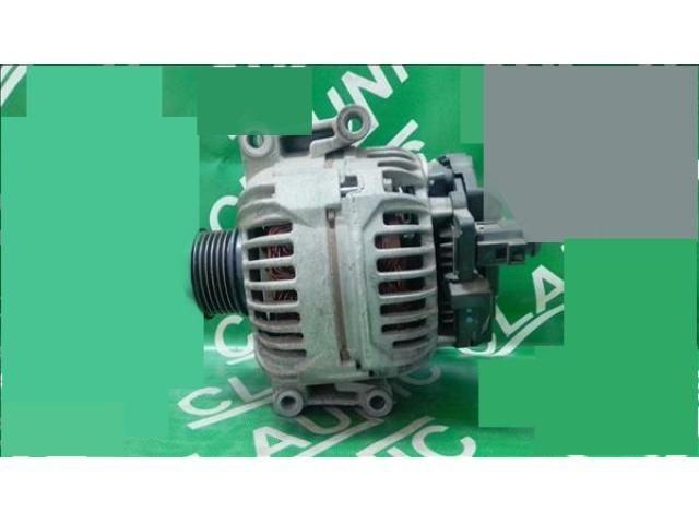 bontott AUDI A4 B8 Generátor