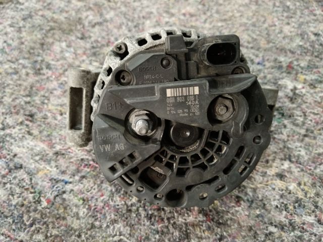 bontott AUDI A4 B8 Generátor