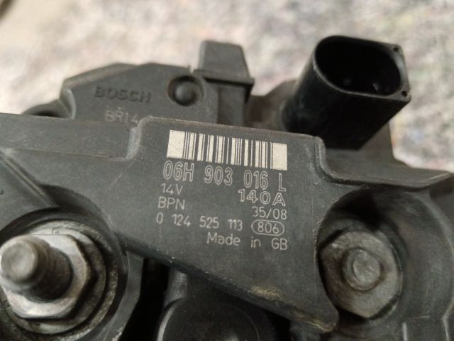 bontott AUDI A4 B8 Generátor