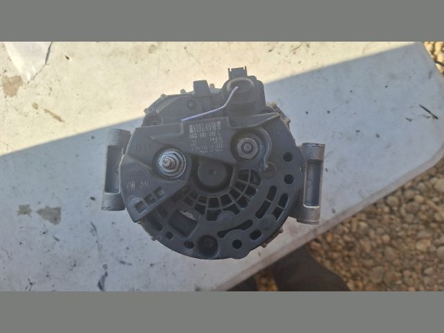 bontott AUDI A4 B8 Generátor