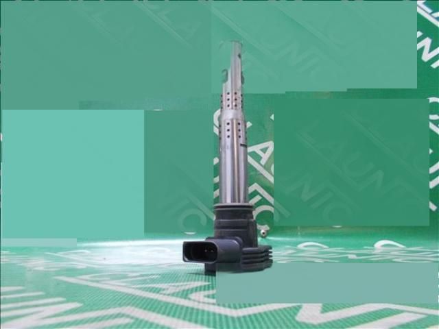 bontott AUDI A4 B8 Gyújtótrafó