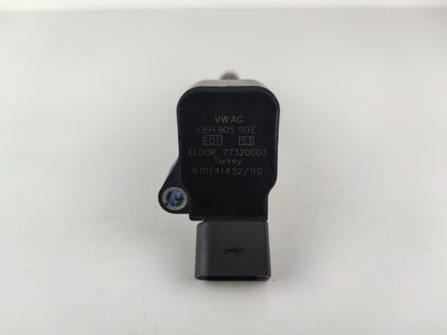 bontott AUDI A4 B8 Gyújtótrafó