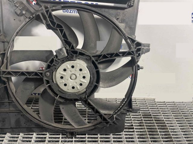 bontott AUDI A4 B8 Hűtőventilátor