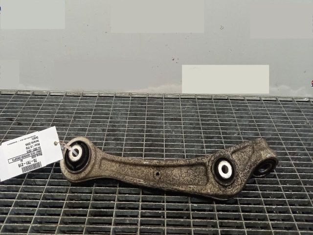 bontott AUDI A4 B8 Jobb első Lengőkar