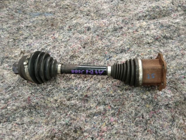 bontott AUDI A4 B8 Jobb Féltengely