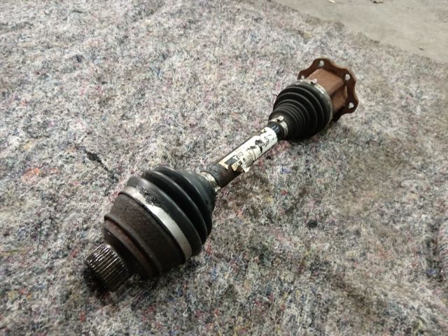 bontott AUDI A4 B8 Jobb Féltengely