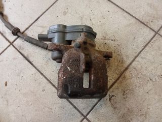 bontott AUDI A4 B8 Jobb hátsó Féknyereg Munkahengerrel