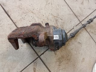 bontott AUDI A4 B8 Jobb hátsó Féknyereg Munkahengerrel