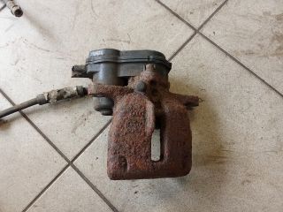 bontott AUDI A4 B8 Jobb hátsó Féknyereg Munkahengerrel