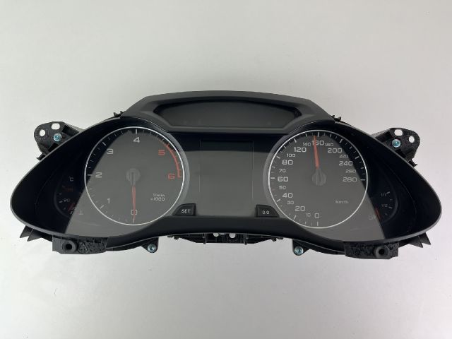 bontott AUDI A4 B8 Kilométeróra