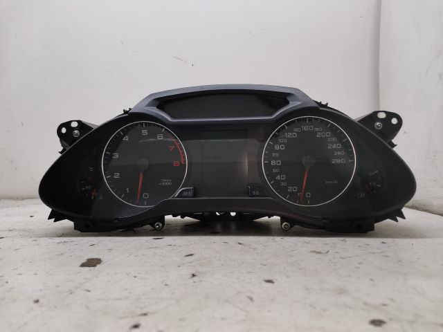 bontott AUDI A4 B8 Kilométeróra