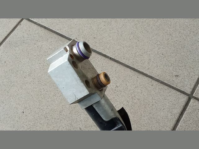 bontott AUDI A4 B8 Klíma Cső