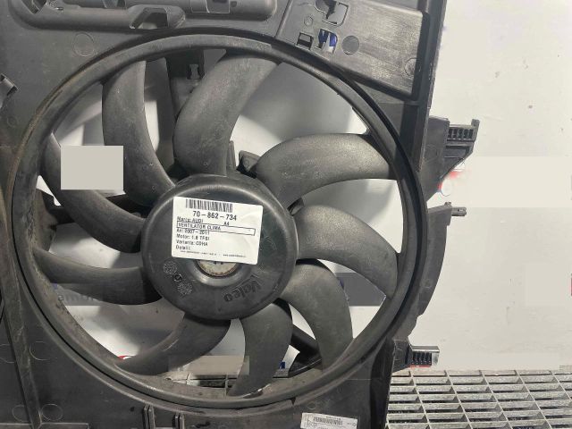 bontott AUDI A4 B8 Klímahűtő Ventilátor