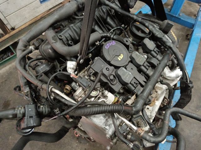 bontott AUDI A4 B8 Komplett Motor (Segédberendezésekkel)