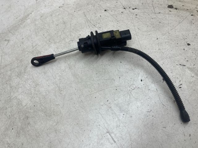 bontott AUDI A4 B8 Kuplung Munkahenger