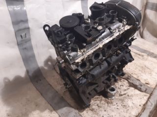 bontott AUDI A4 B8 Motor (Fűzött blokk hengerfejjel)