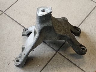 bontott AUDI A4 B8 Motor Tartó Bak (Pozíciófüggetlen)