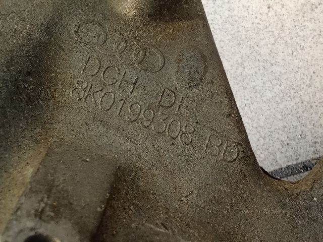 bontott AUDI A4 B8 Motor Tartó Bak (Pozíciófüggetlen)