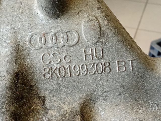bontott AUDI A4 B8 Motor Tartó Bak (Pozíciófüggetlen)