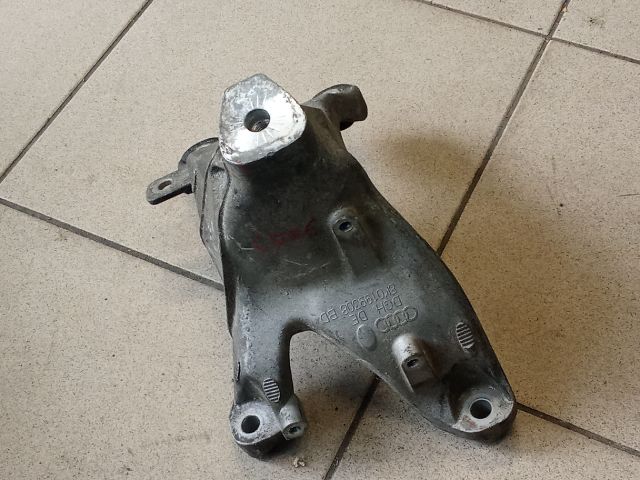 bontott AUDI A4 B8 Motor Tartó Bak (Pozíciófüggetlen)