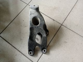 bontott AUDI A4 B8 Motor Tartó Bak (Pozíciófüggetlen)